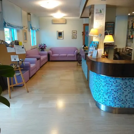 Hotel Albicocco 2*